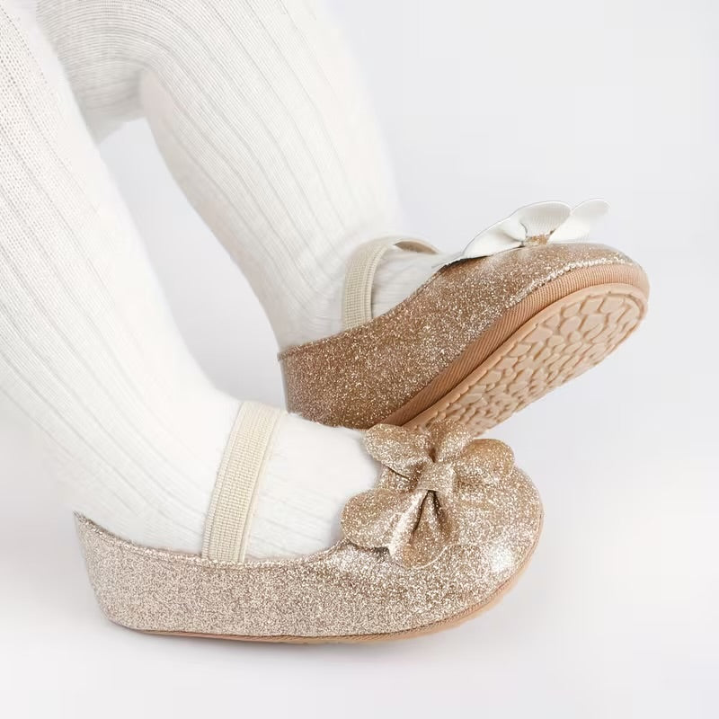 KËPUCË GLITTER GOLD ME FJONGO – SUPER ELEGANTE